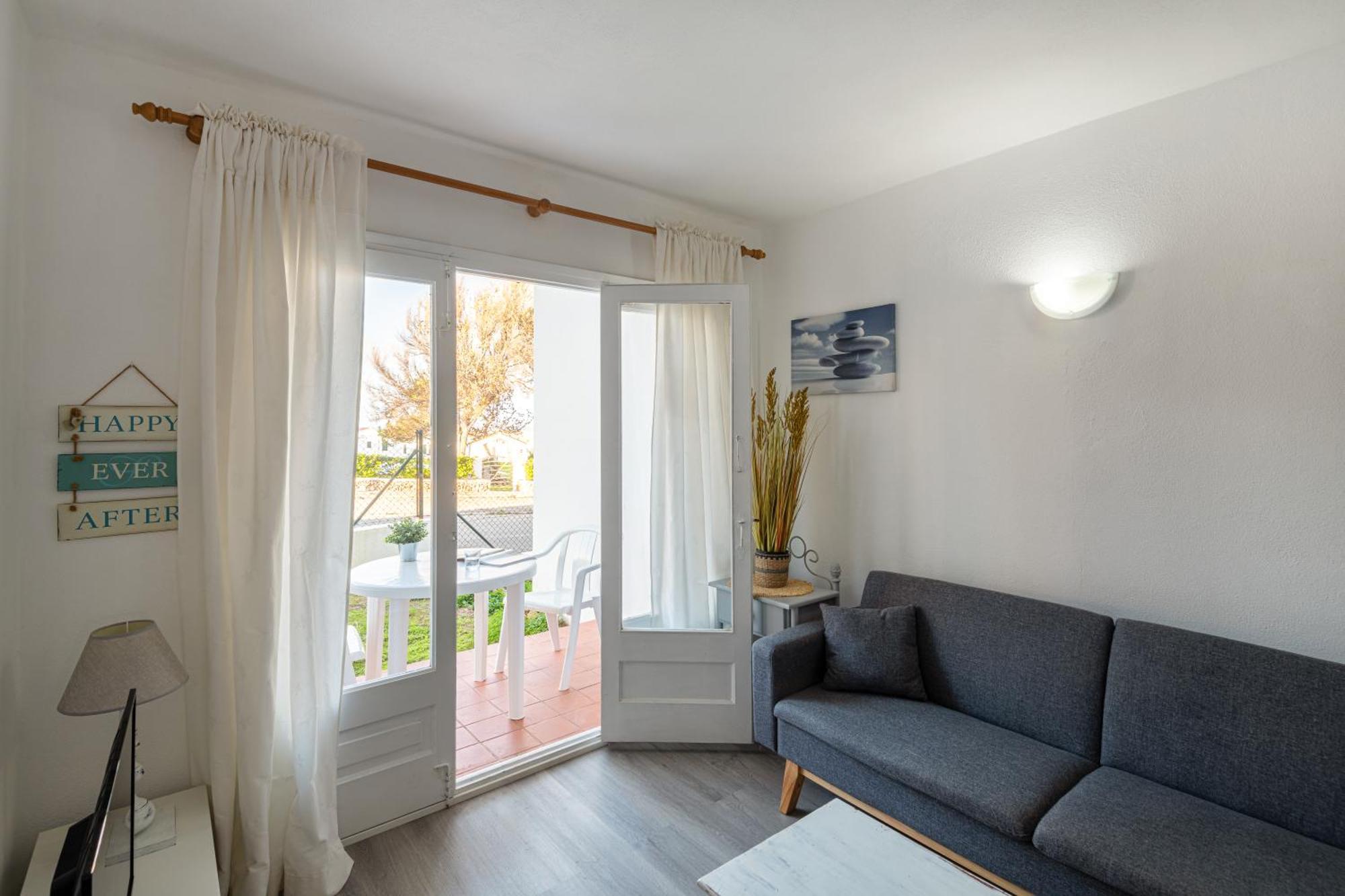 Appartement Menorca Sol Isla à Arenal d'en Castell Extérieur photo