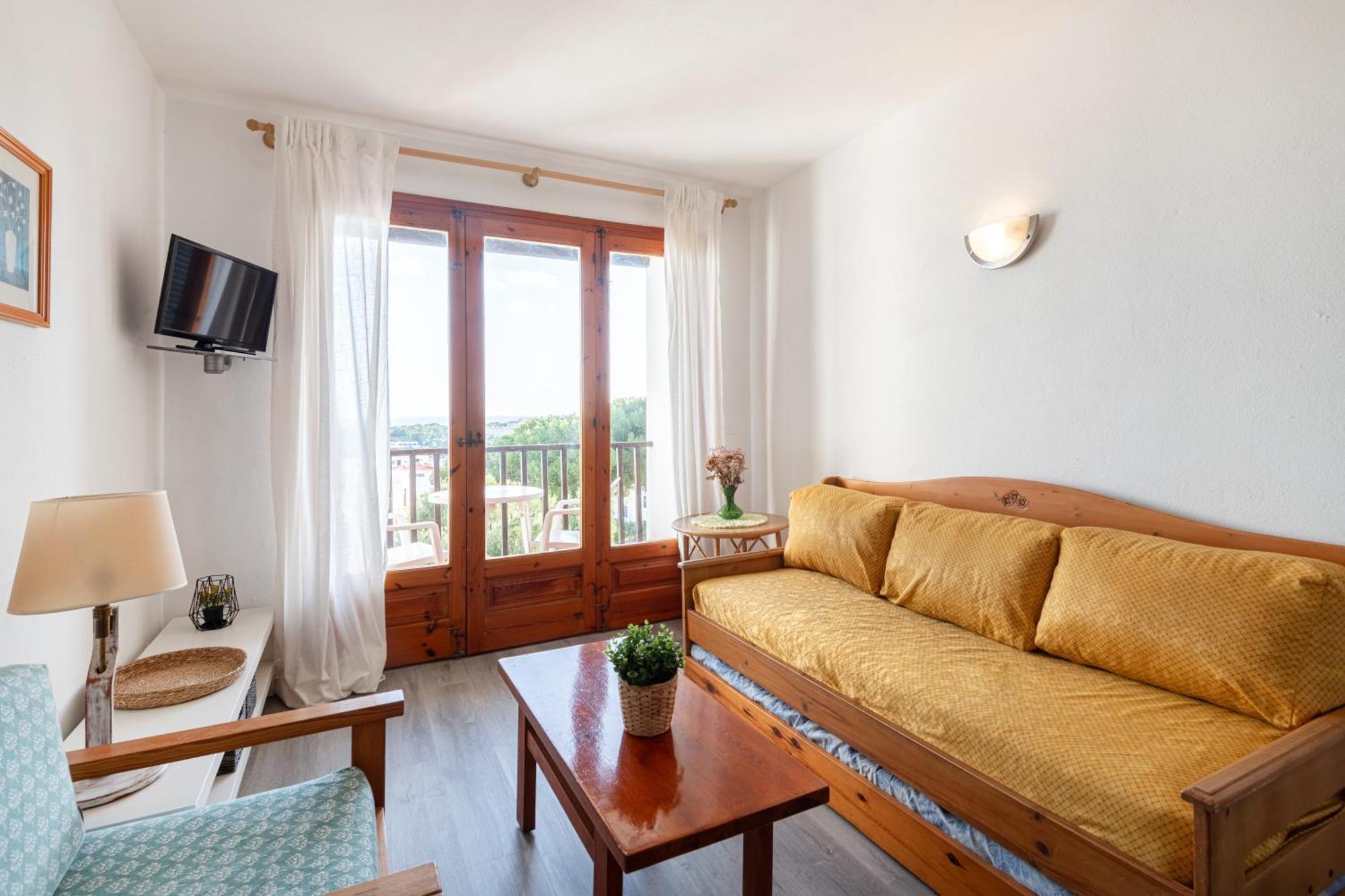 Appartement Menorca Sol Isla à Arenal d'en Castell Extérieur photo