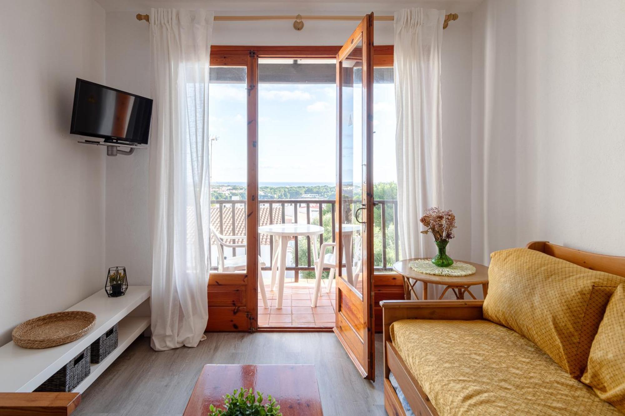 Appartement Menorca Sol Isla à Arenal d'en Castell Extérieur photo